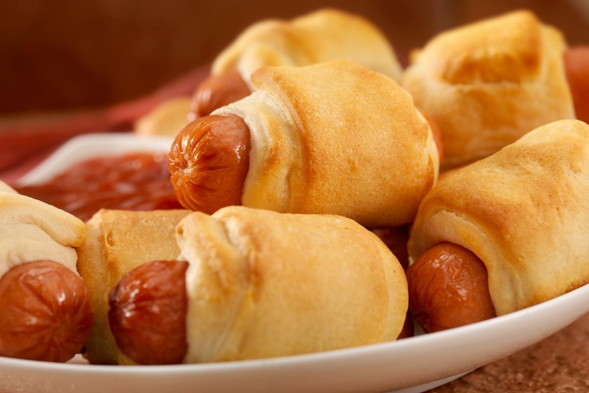 Appetizer Sausage Balls in Blankets